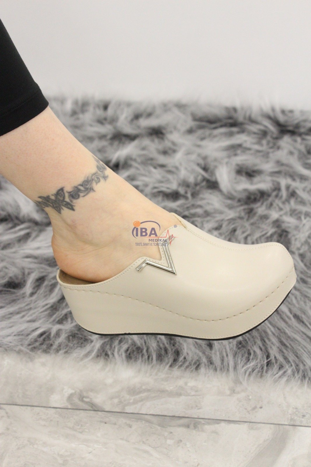 V Tokalı Platform Taban Terlik 36 - Bej