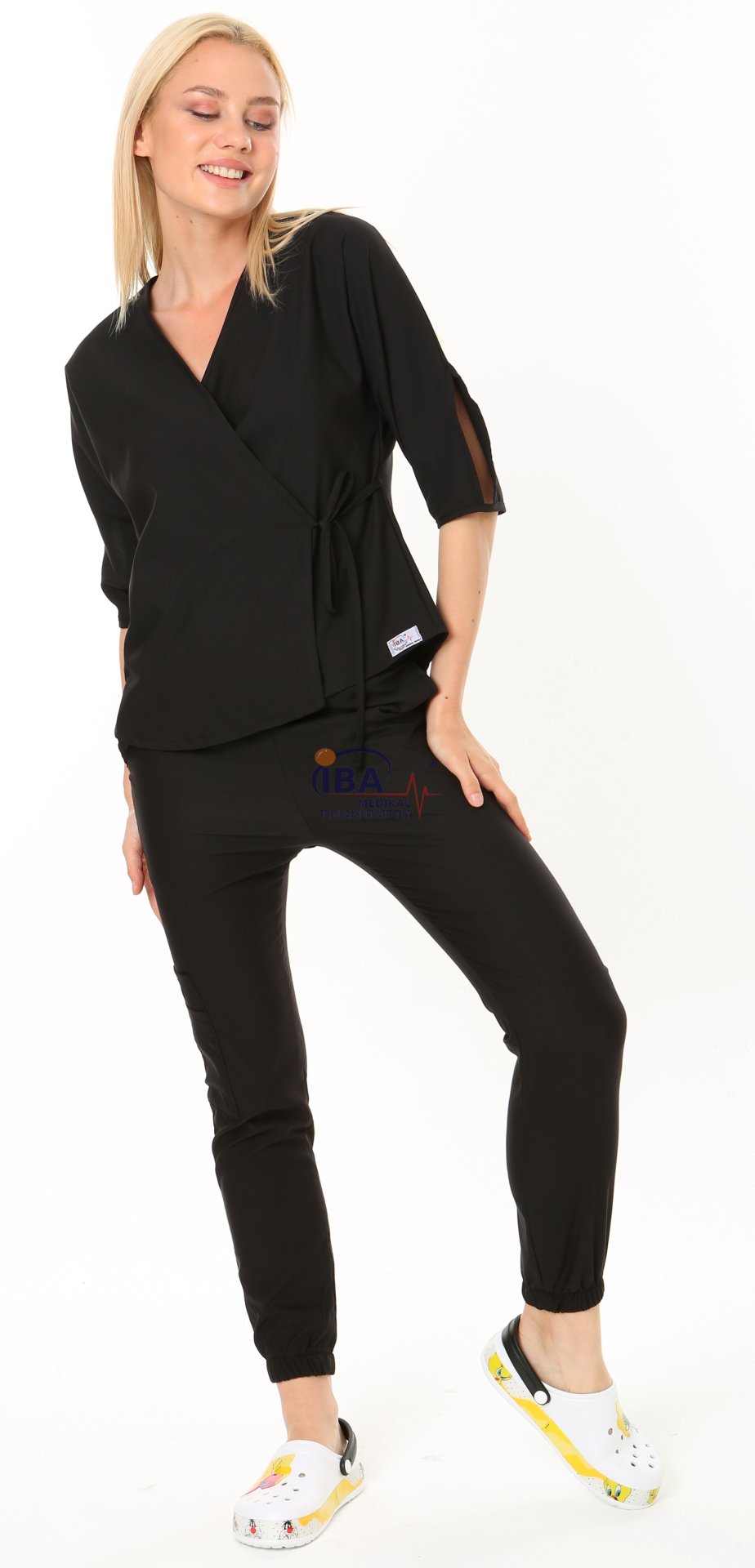 Kelebek Likralı Takım Siyah - L - 44 Beden