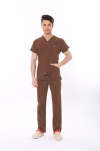 KAHVERENGİ HASTANE FORMASI LİKRALI SCRUBS TAKIM (FRIAR BROWN) S - ARMASIZ