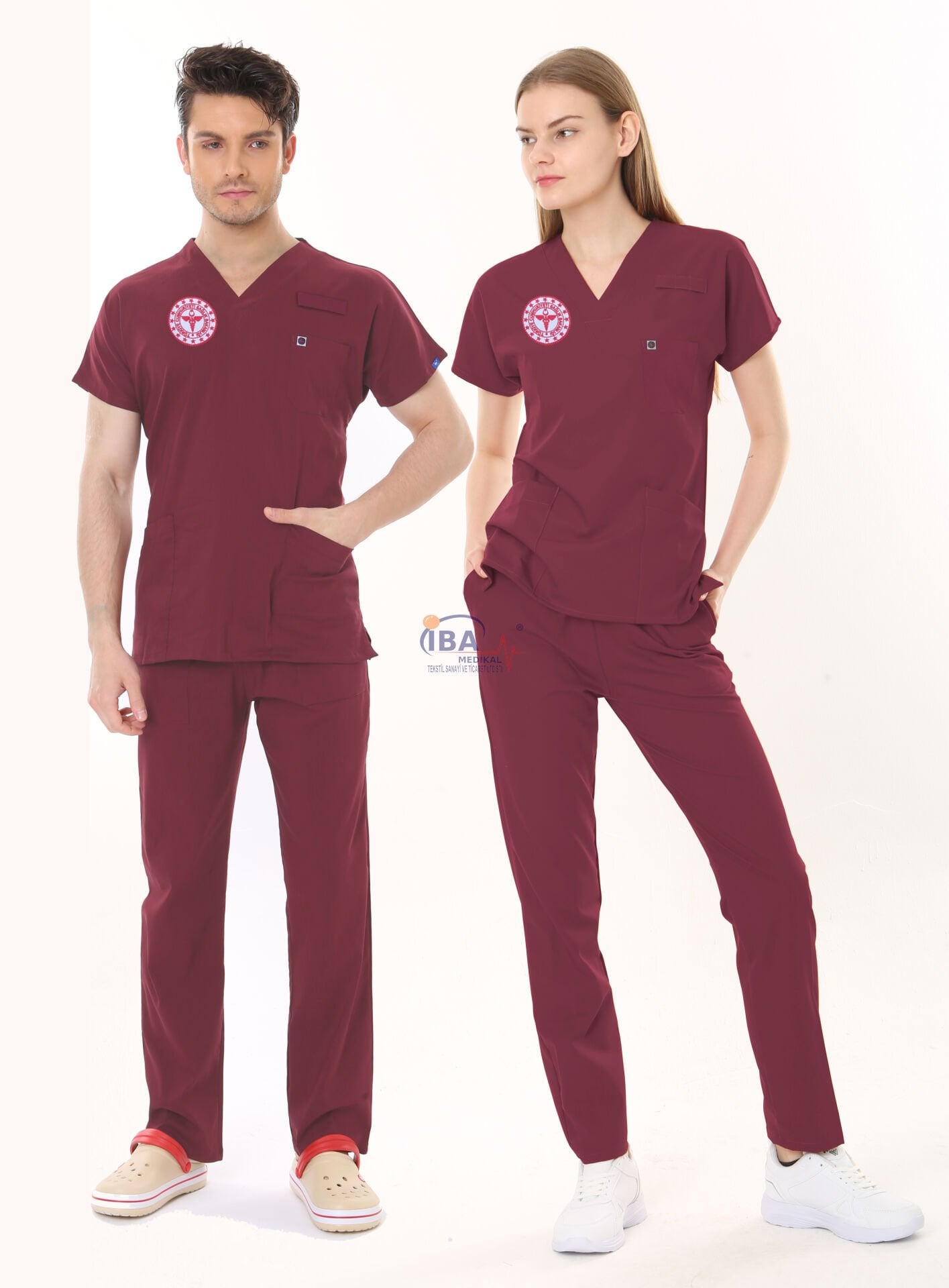 BORDO HASTANE FORMASI LİKRALI SCRUBS TAKIM (BIKING RED)