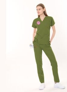 ÇİMEN YEŞİLİ ECZACI FORMASI LİKRALI SCRUBS TAKIM (GRASSHOPPER)