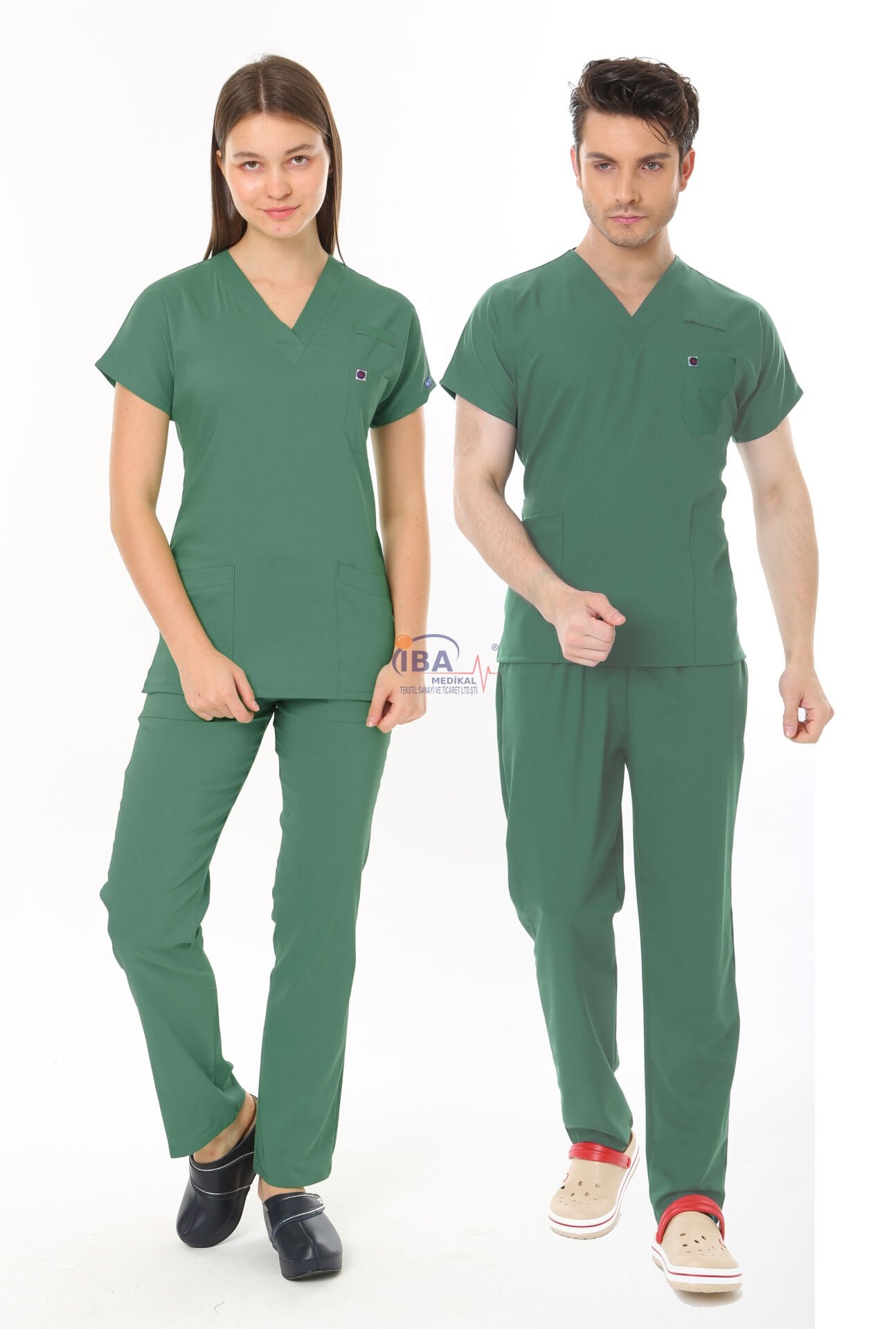 AMELİYATHANE YEŞİL PERSONEL FORMASI LİKRALI SCRUBS TAKIM (FROSTY SPRUCE) M - ARMASIZ