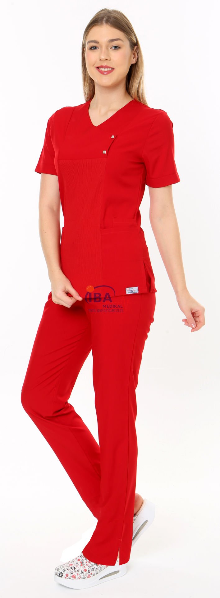 İ-Modern Çıtçıtlı Likralı Takım (Ribanalı) Kırmızı - M